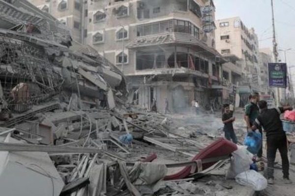 Iran–US–Israel War 2026: Latest Updates Impact & Outlook