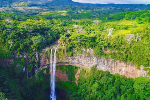 Mauritius Tour Guide: Best Places, Beaches, Hotels & Travel Tips